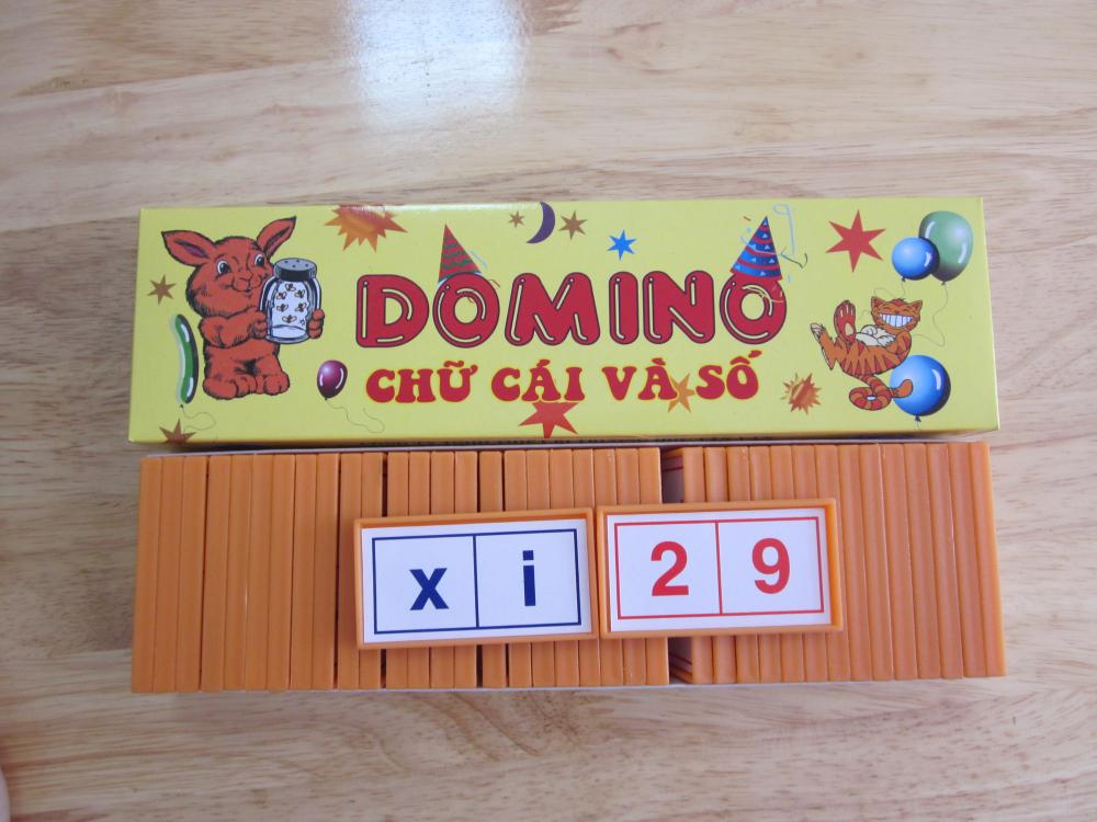 Domino chữ cái và số
